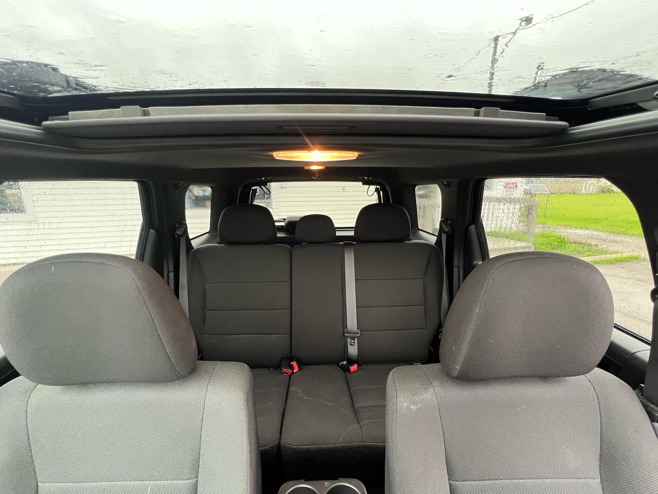 Ford Escape XLT FWD 2010