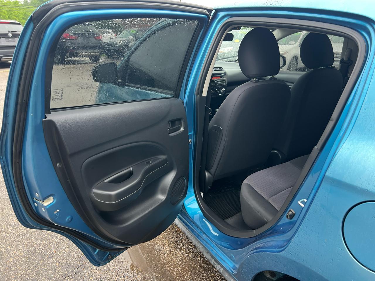 Mitsubishi Mirage ES 2017