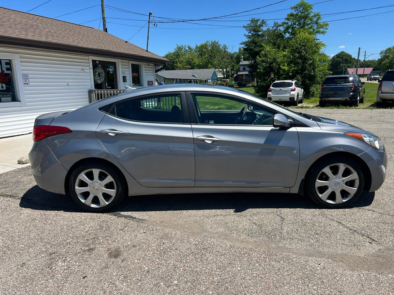 Hyundai Elantra Limited 2013