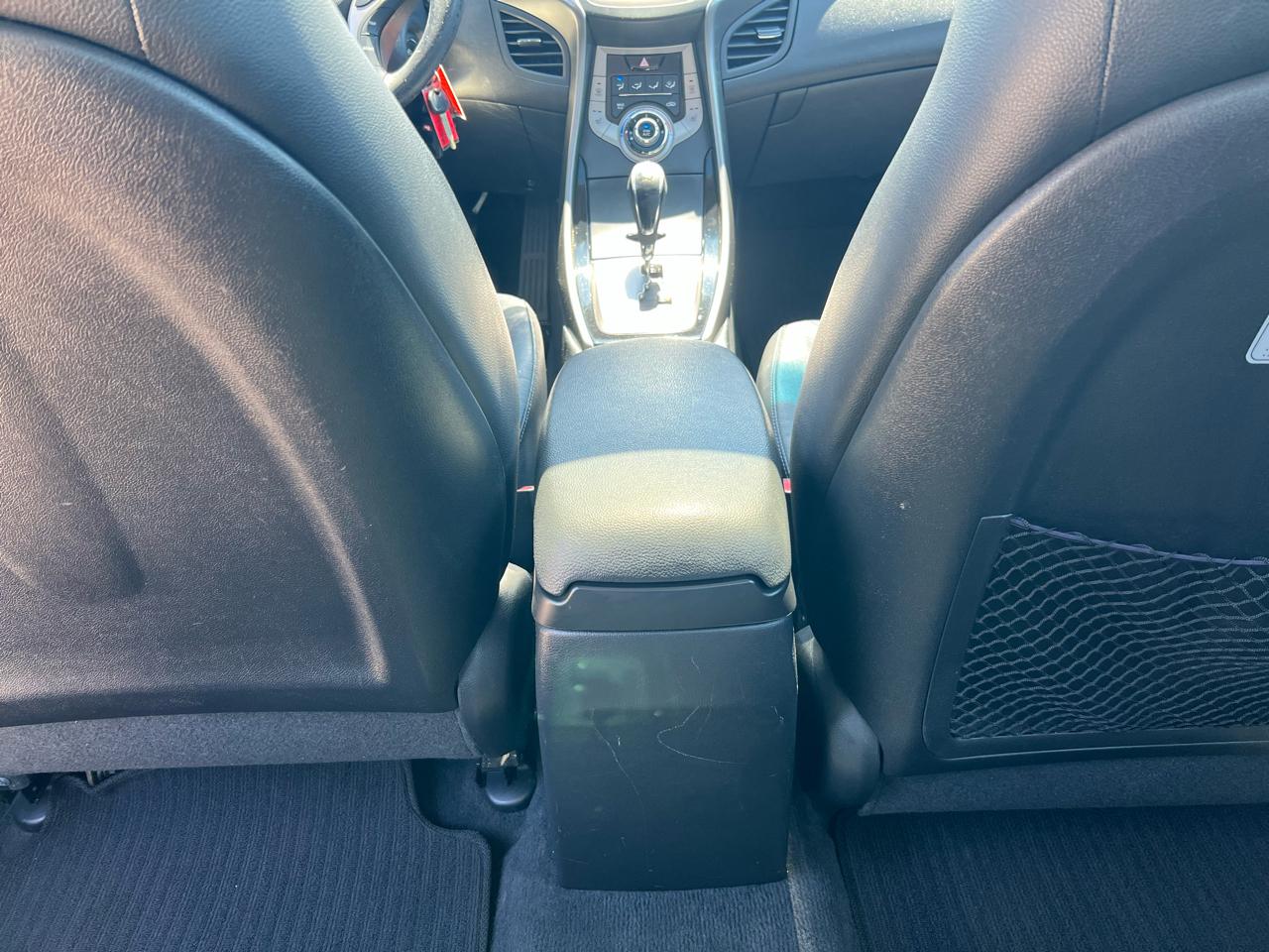 Hyundai Elantra Limited 2013