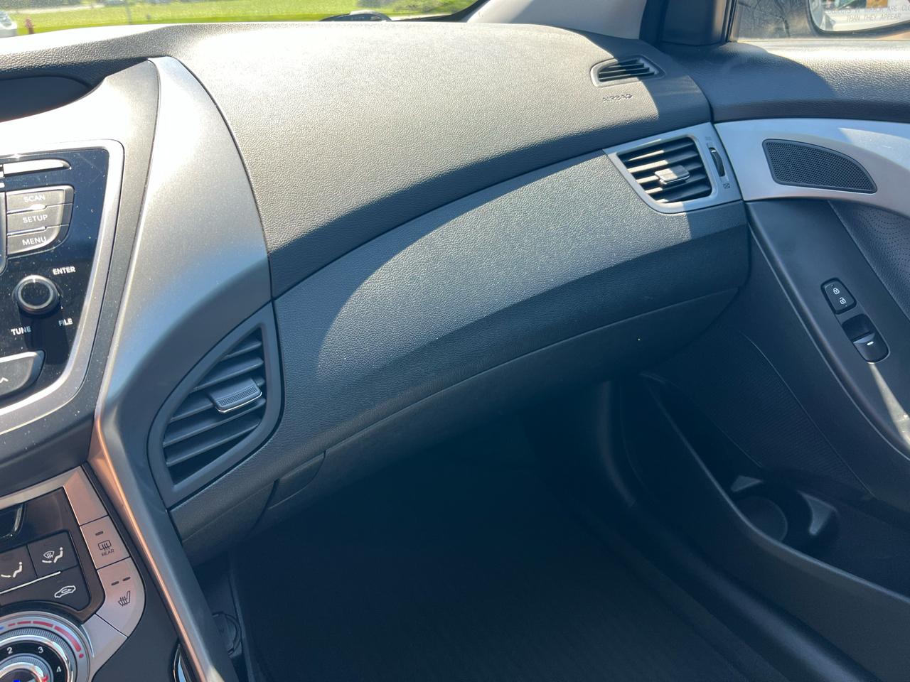 Hyundai Elantra Limited 2013