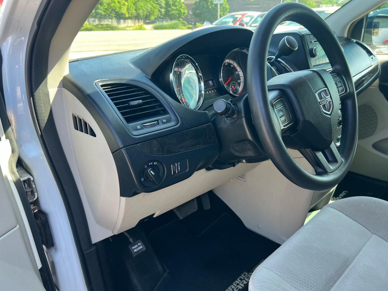 Dodge Grand Caravan SE 2016