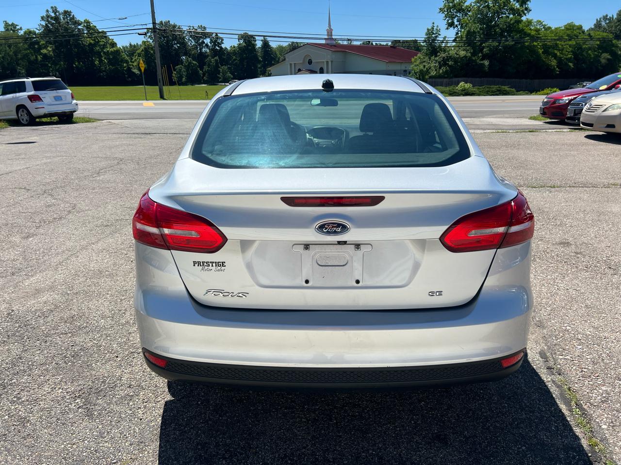 Ford Focus SE Sedan 2017
