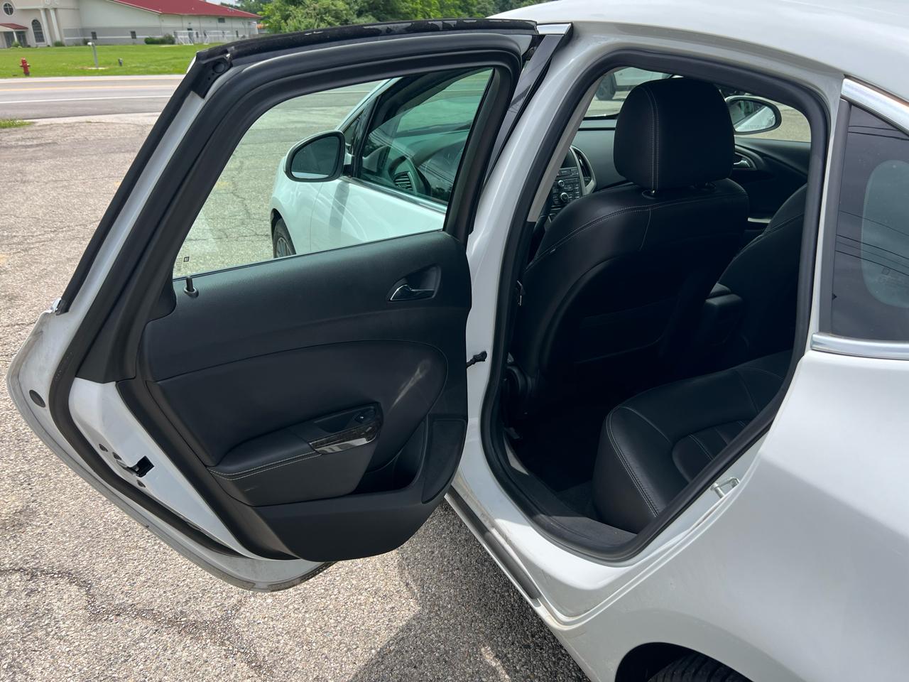 Buick Verano Premium 2013
