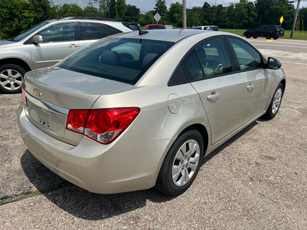 Chevrolet Cruze LS Auto 2013