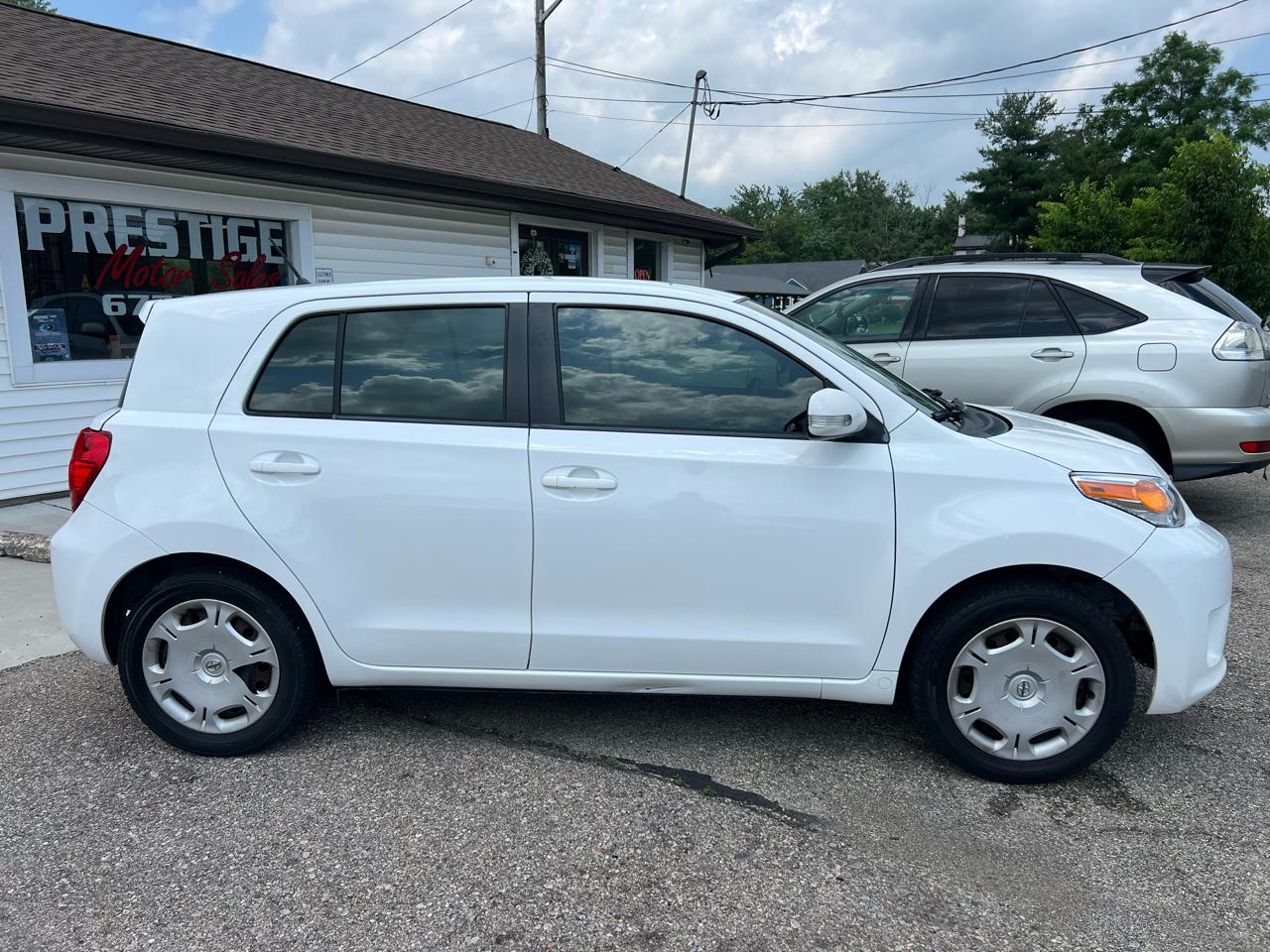 Scion xD 5-Door Wagon 2008