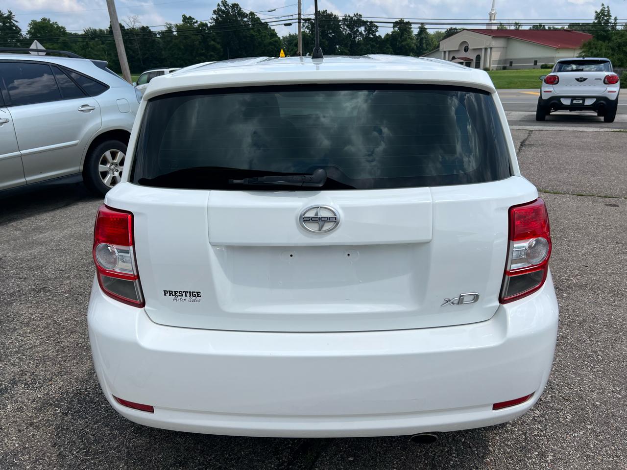 Scion xD 5-Door Wagon 2008
