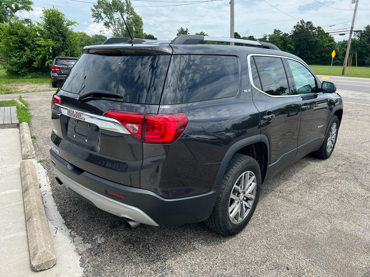 GMC Acadia SLE-2 FWD 2017