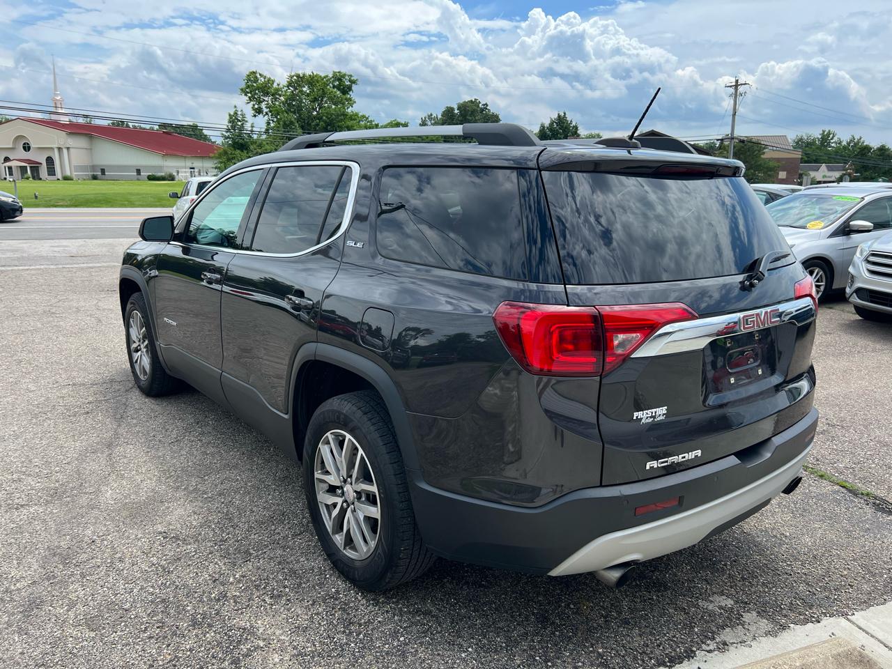 GMC Acadia SLE-2 FWD 2017