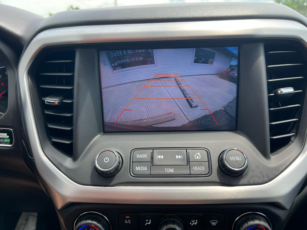 GMC Acadia SLE-2 FWD 2017