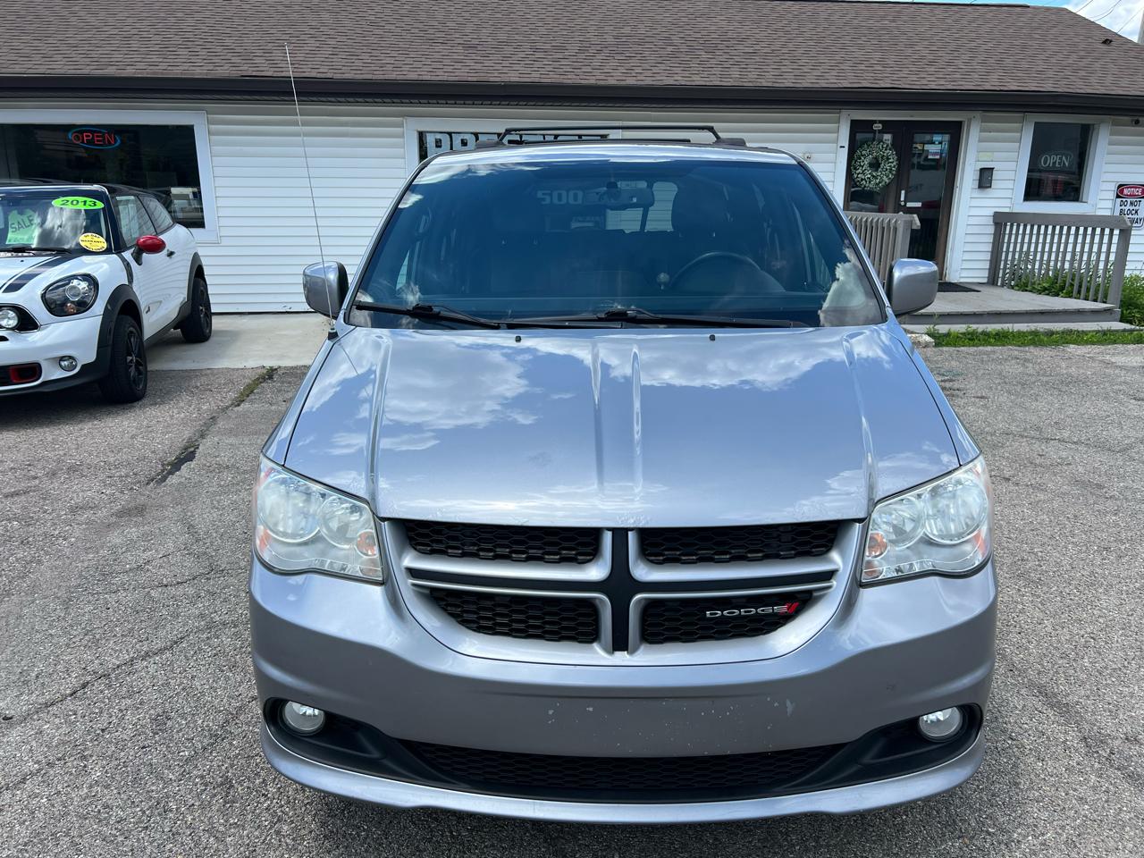 Dodge Grand Caravan R/T 2013