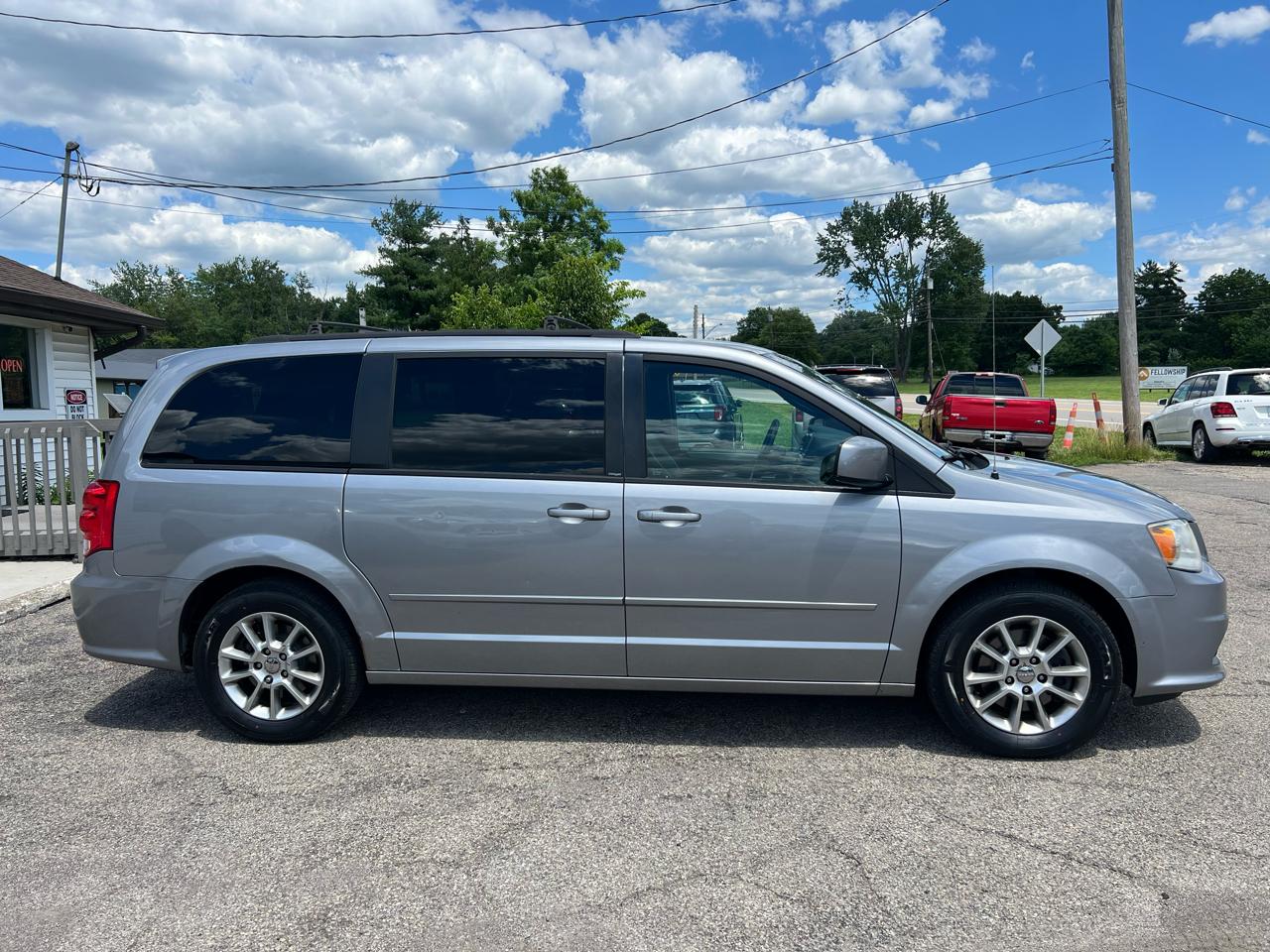 Dodge Grand Caravan R/T 2013