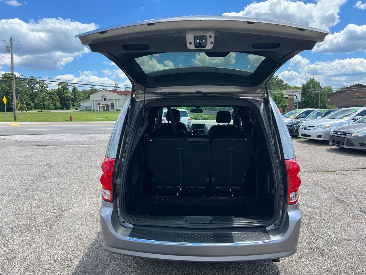 Dodge Grand Caravan R/T 2013
