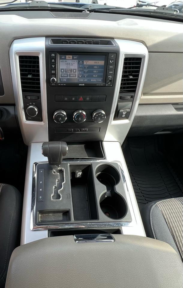 Dodge Ram 1500 SLT Quad Cab 4WD 2009