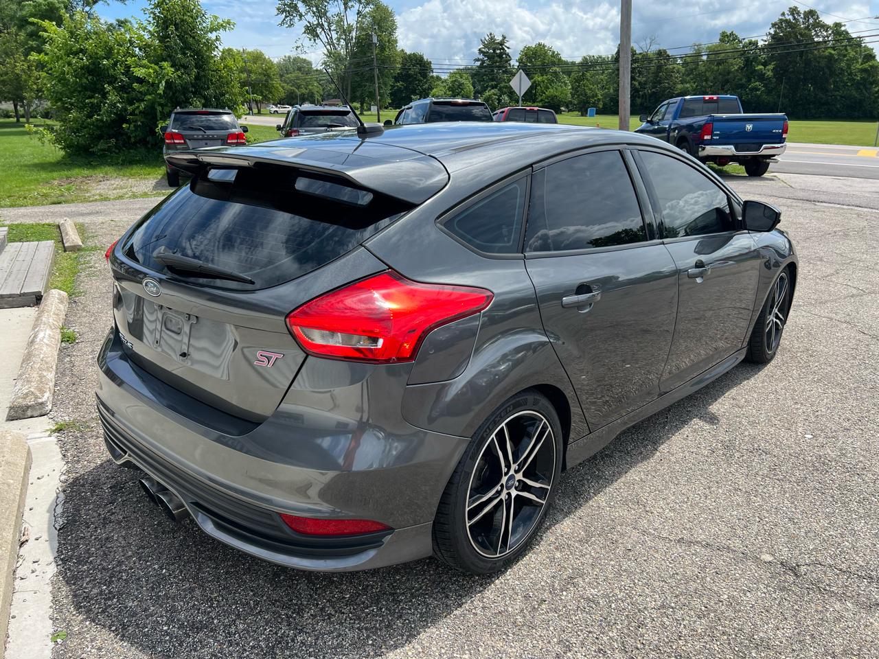Ford Focus ST Hatch 2015