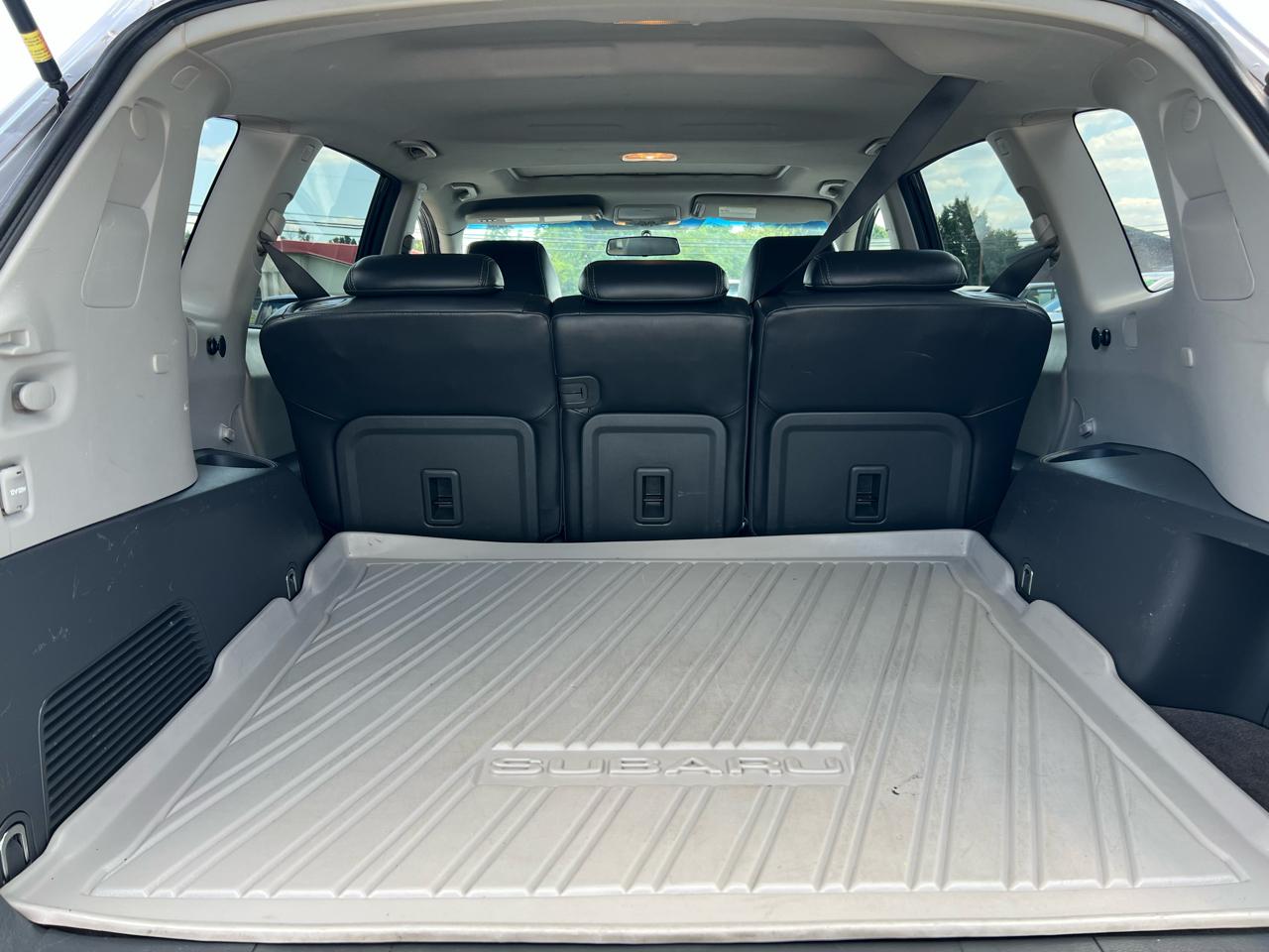 Subaru Tribeca Limited 5-Passenger 2009