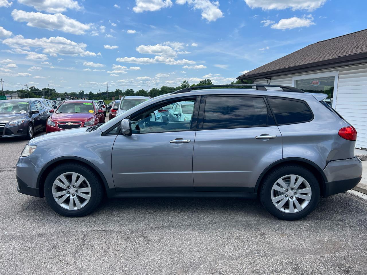 Subaru Tribeca Limited 5-Passenger 2009