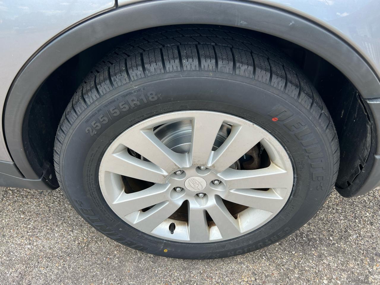 Subaru Tribeca Limited 5-Passenger 2009