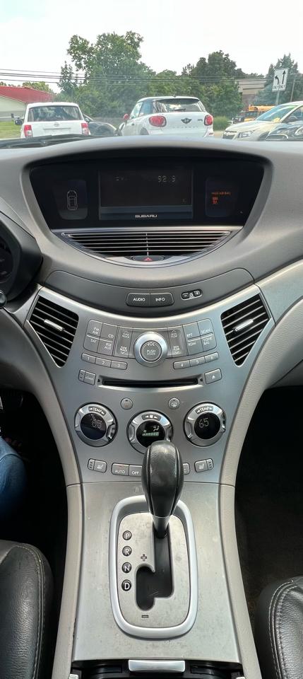 Subaru Tribeca Limited 5-Passenger 2009