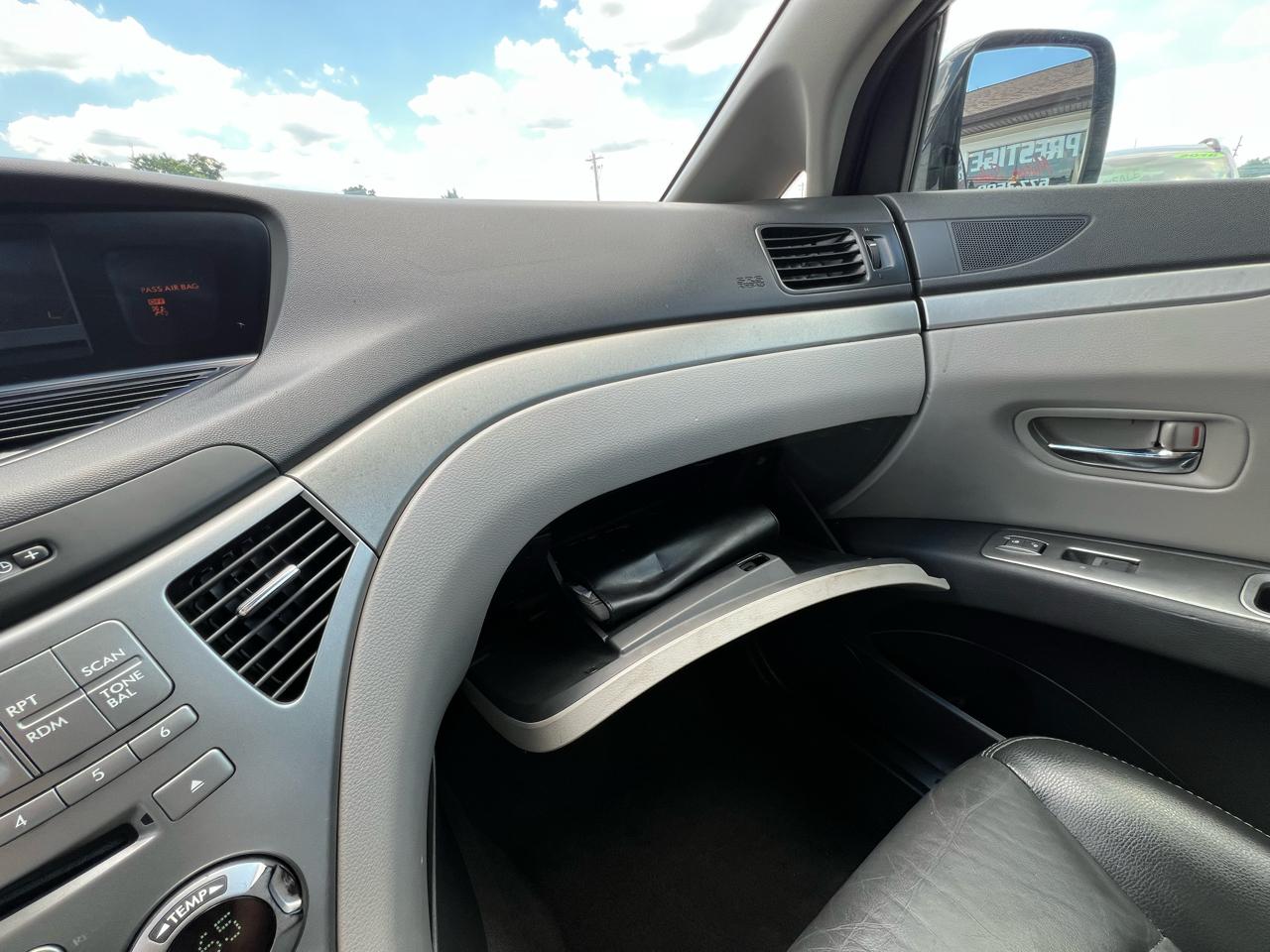 Subaru Tribeca Limited 5-Passenger 2009