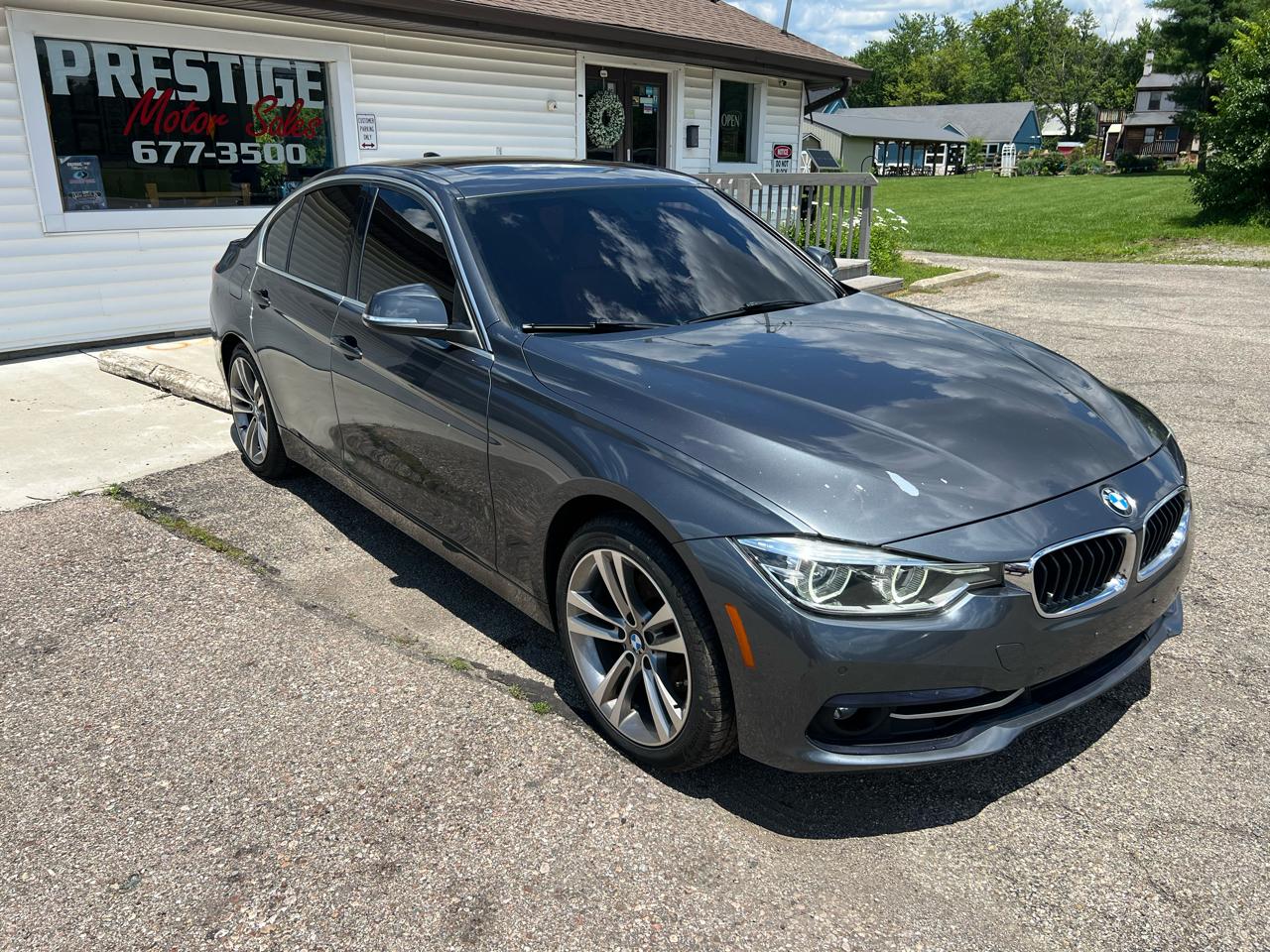 BMW 3-Series 330i SULEV Sedan 2017