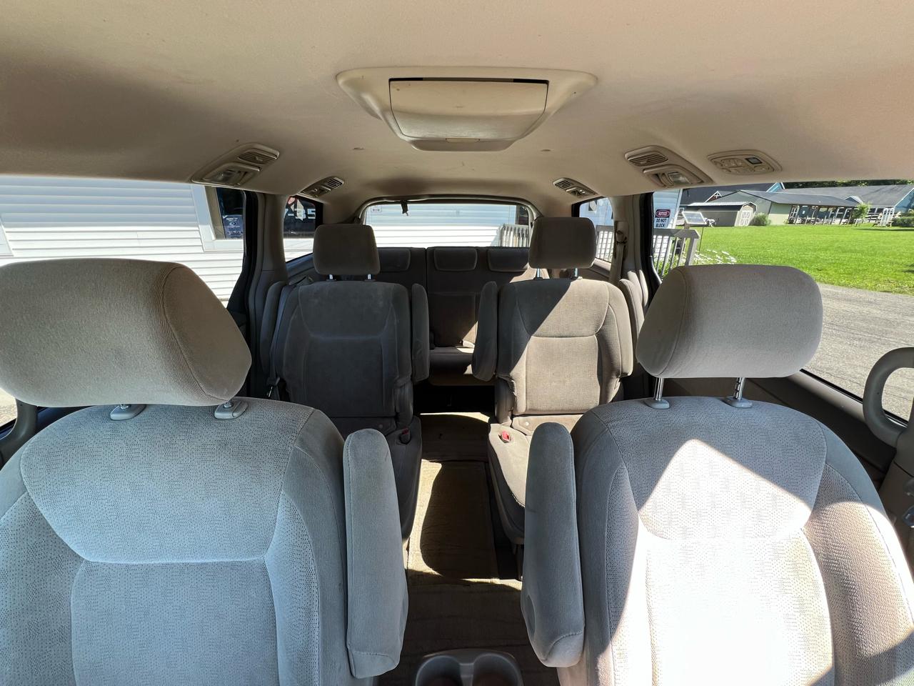 Toyota Sienna XLE 2005