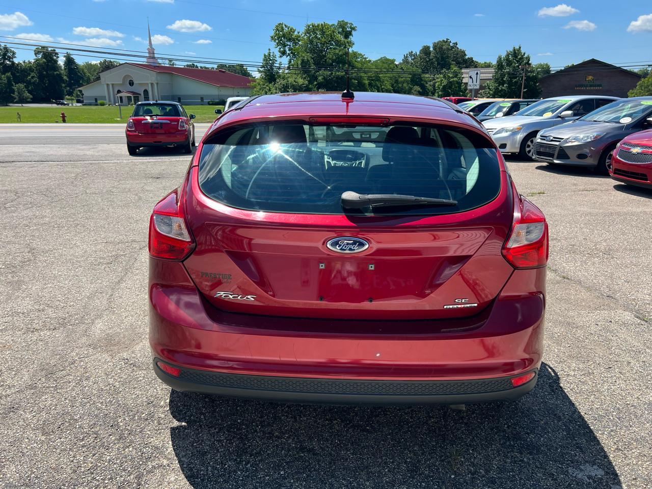 Ford Focus SE Hatch 2014