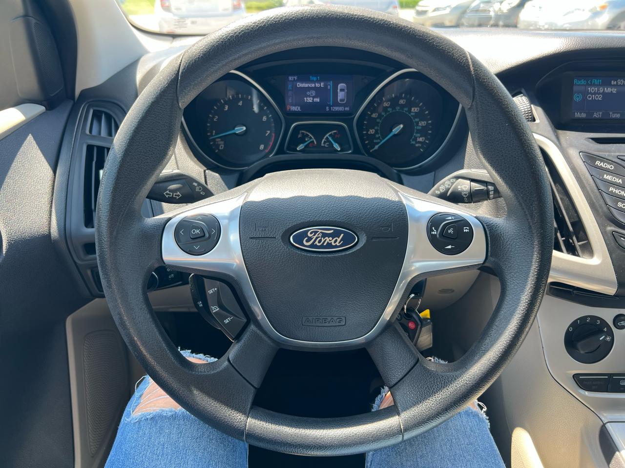 Ford Focus SE Hatch 2014