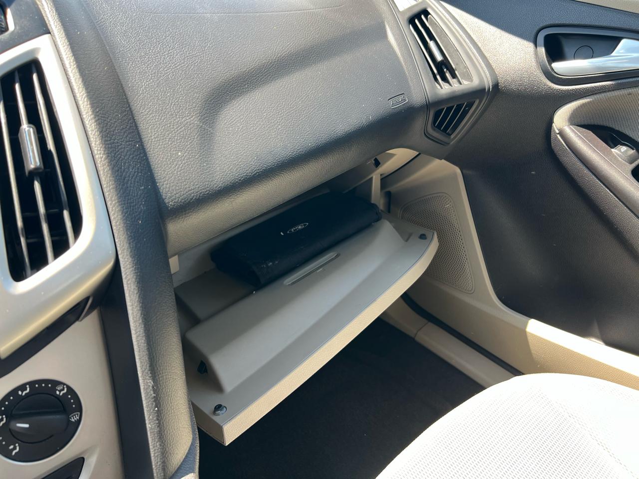 Ford Focus SE Hatch 2014