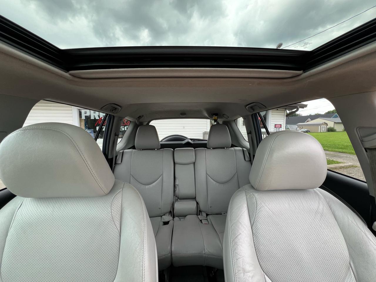 Toyota RAV4 Limited I4 4WD 2012
