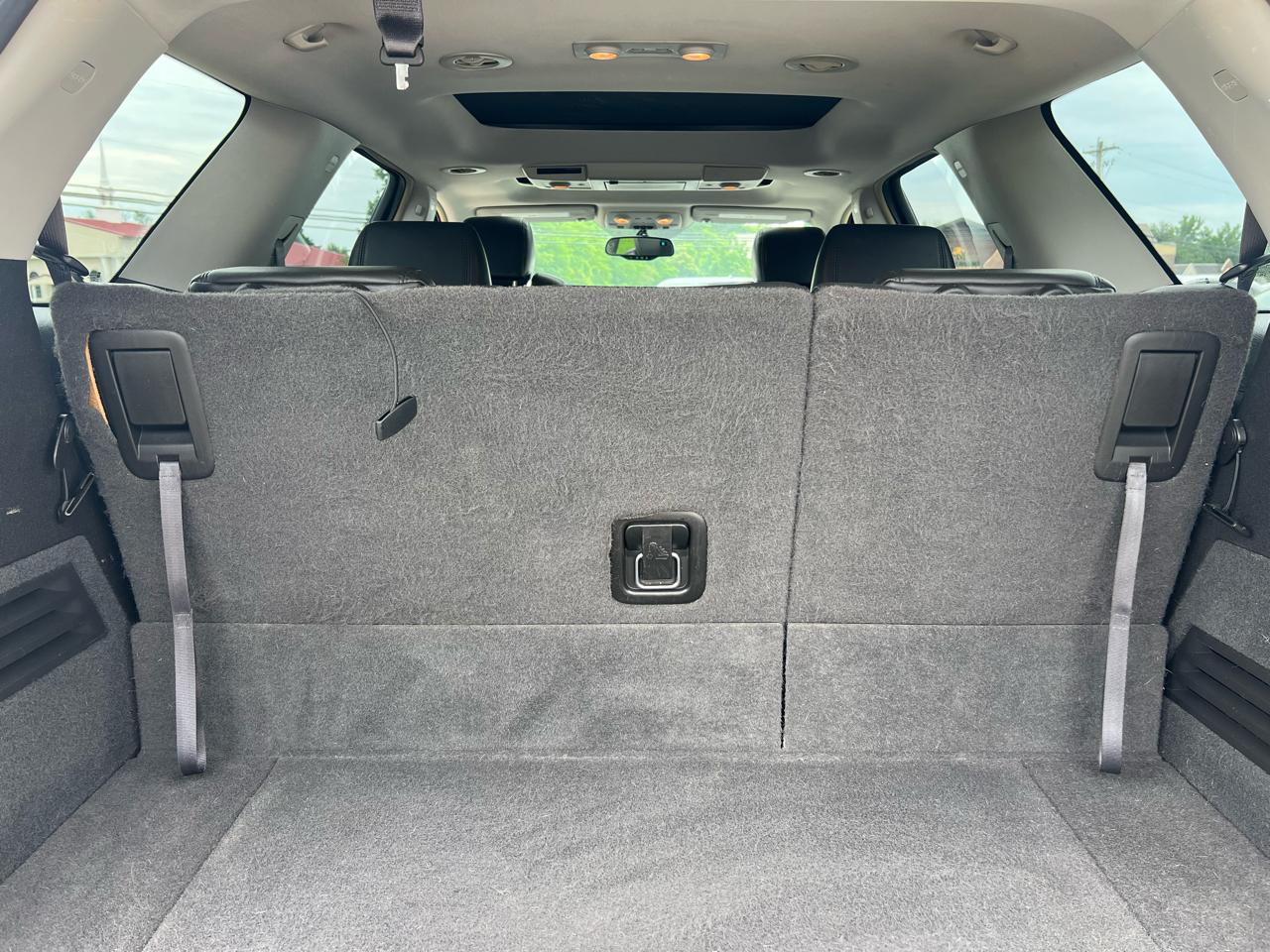 Saturn Outlook XR FWD 2007