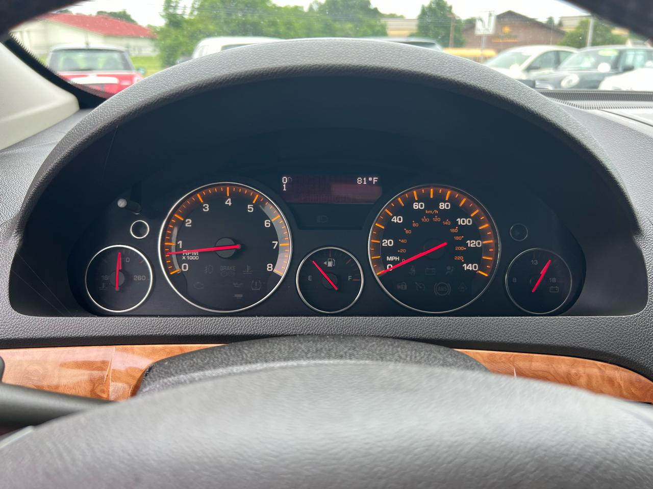Saturn Outlook XR FWD 2007