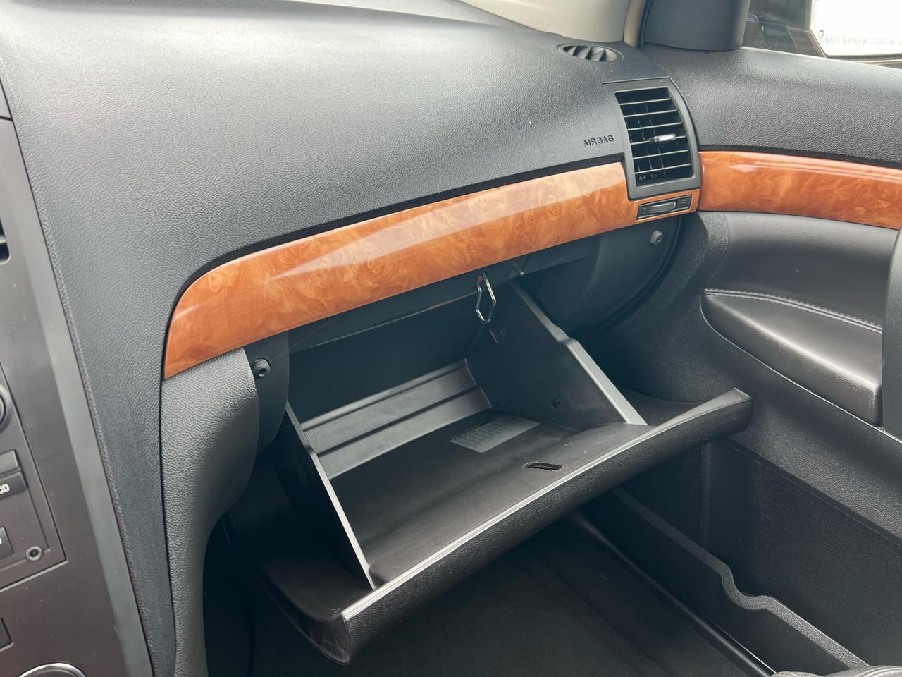 Saturn Outlook XR FWD 2007