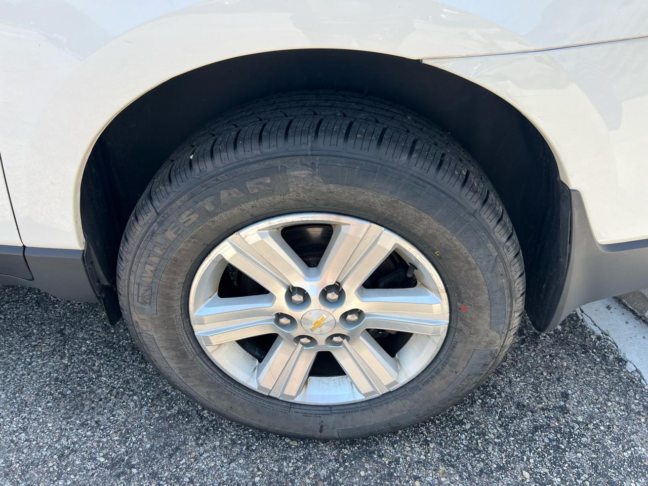 Chevrolet Traverse 1LT FWD 2014