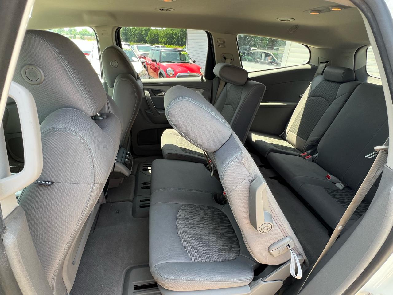 Chevrolet Traverse 1LT FWD 2014