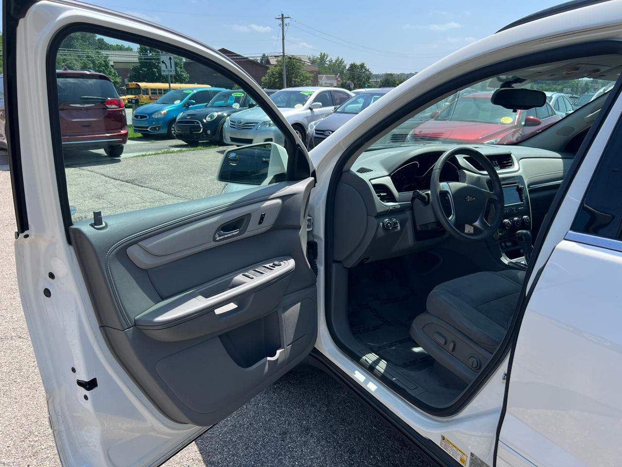 Chevrolet Traverse 1LT FWD 2014