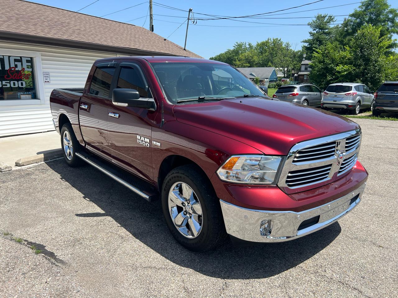 RAM 1500 SLT Crew Cab SWB 4WD 2018