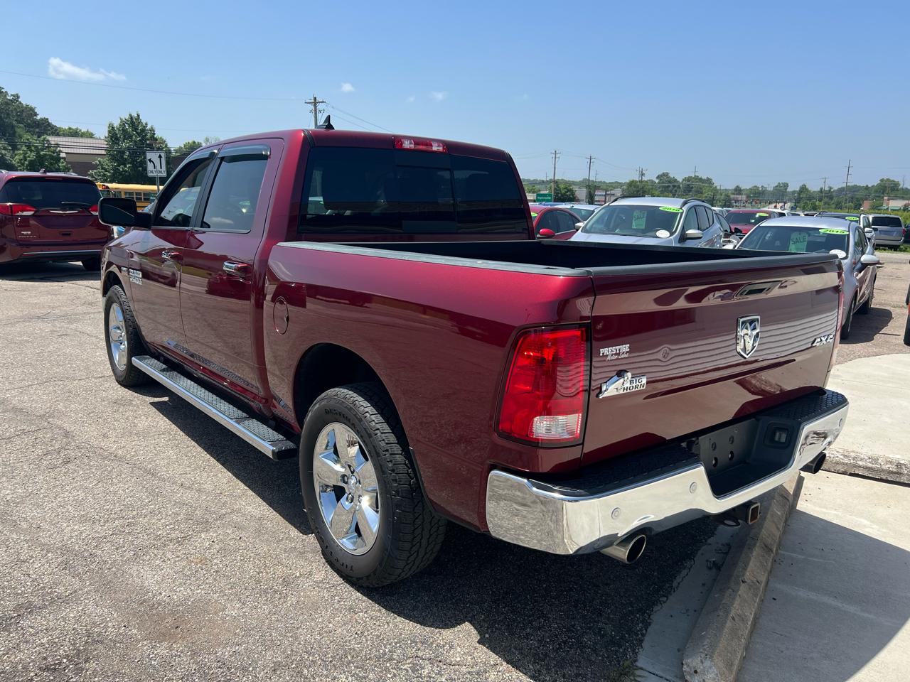 RAM 1500 SLT Crew Cab SWB 4WD 2018