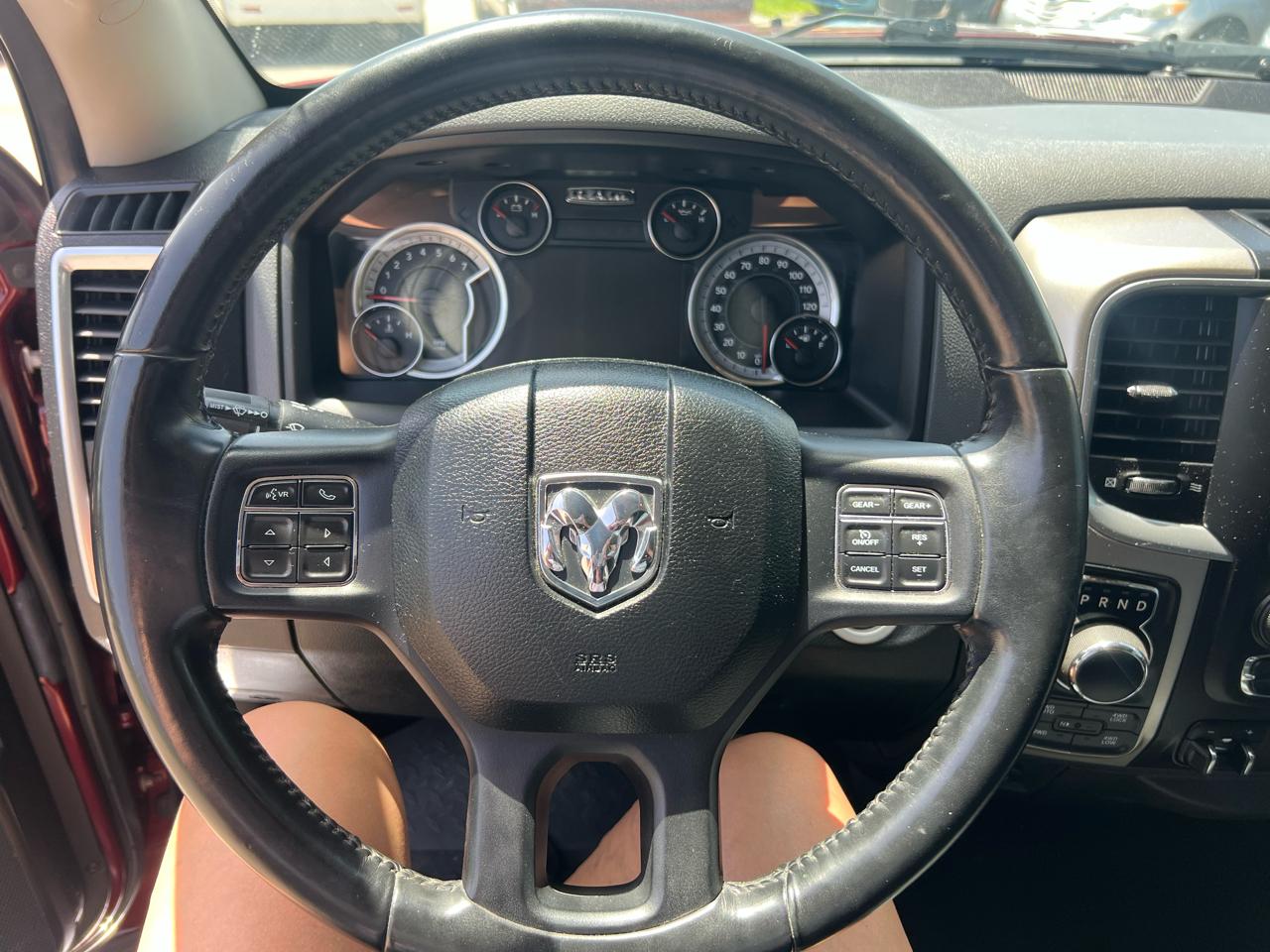 RAM 1500 SLT Crew Cab SWB 4WD 2018
