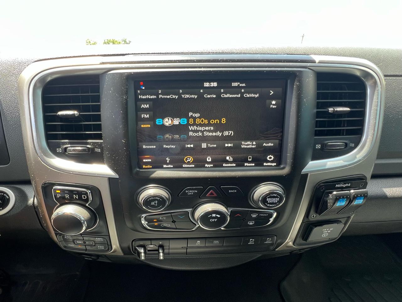 RAM 1500 SLT Crew Cab SWB 4WD 2018