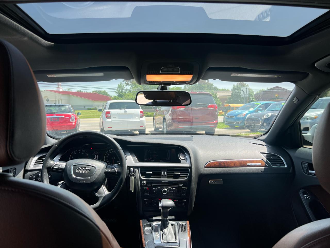 Audi A4 2.0T Sedan quattro Tiptronic 2014