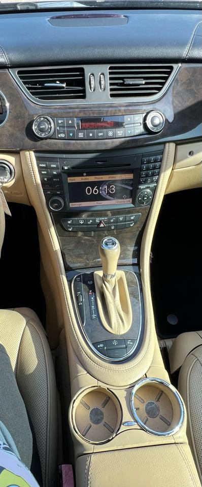 Mercedes-Benz CLS-Class CLS550 2011