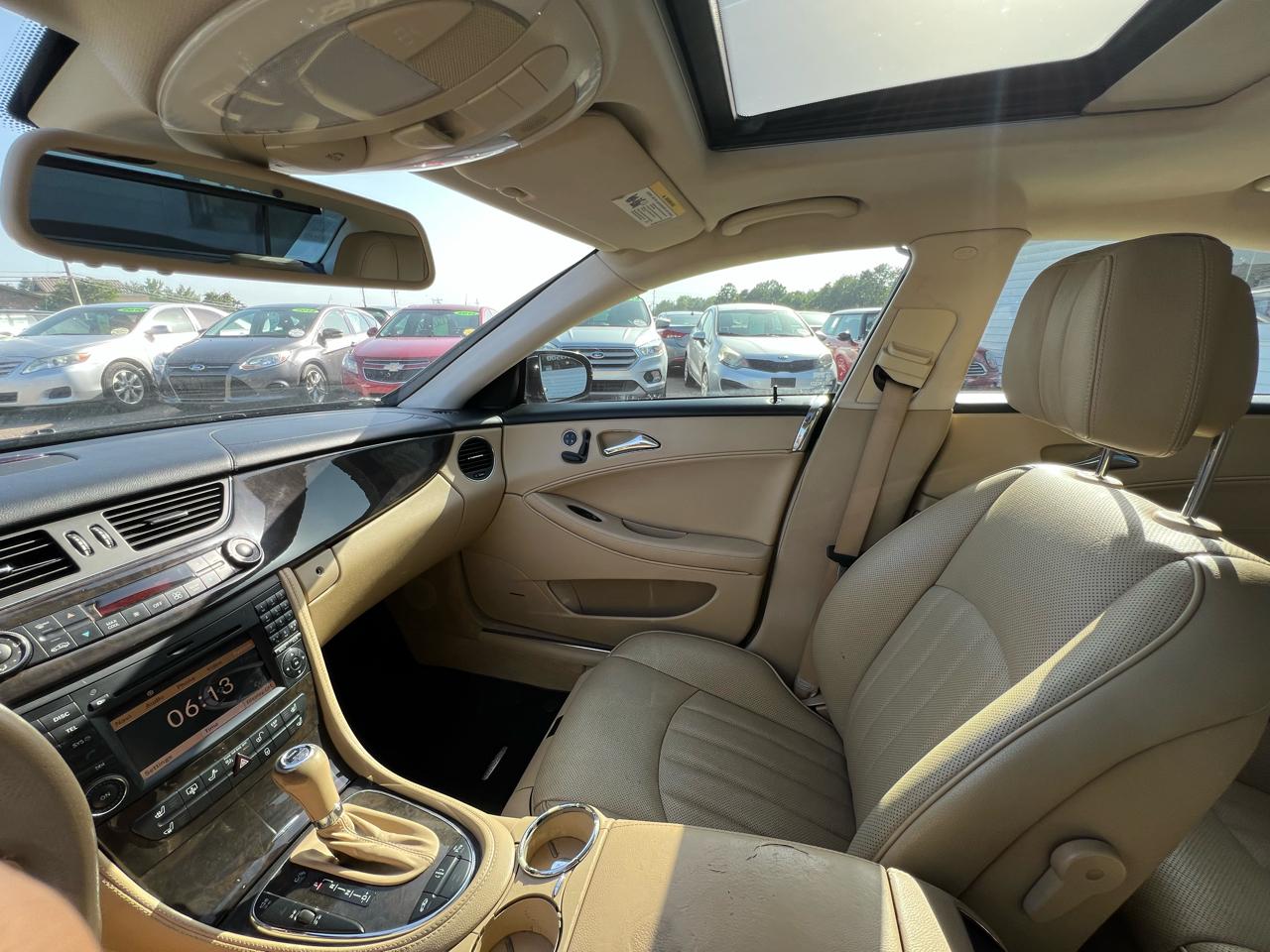 Mercedes-Benz CLS-Class CLS550 2011