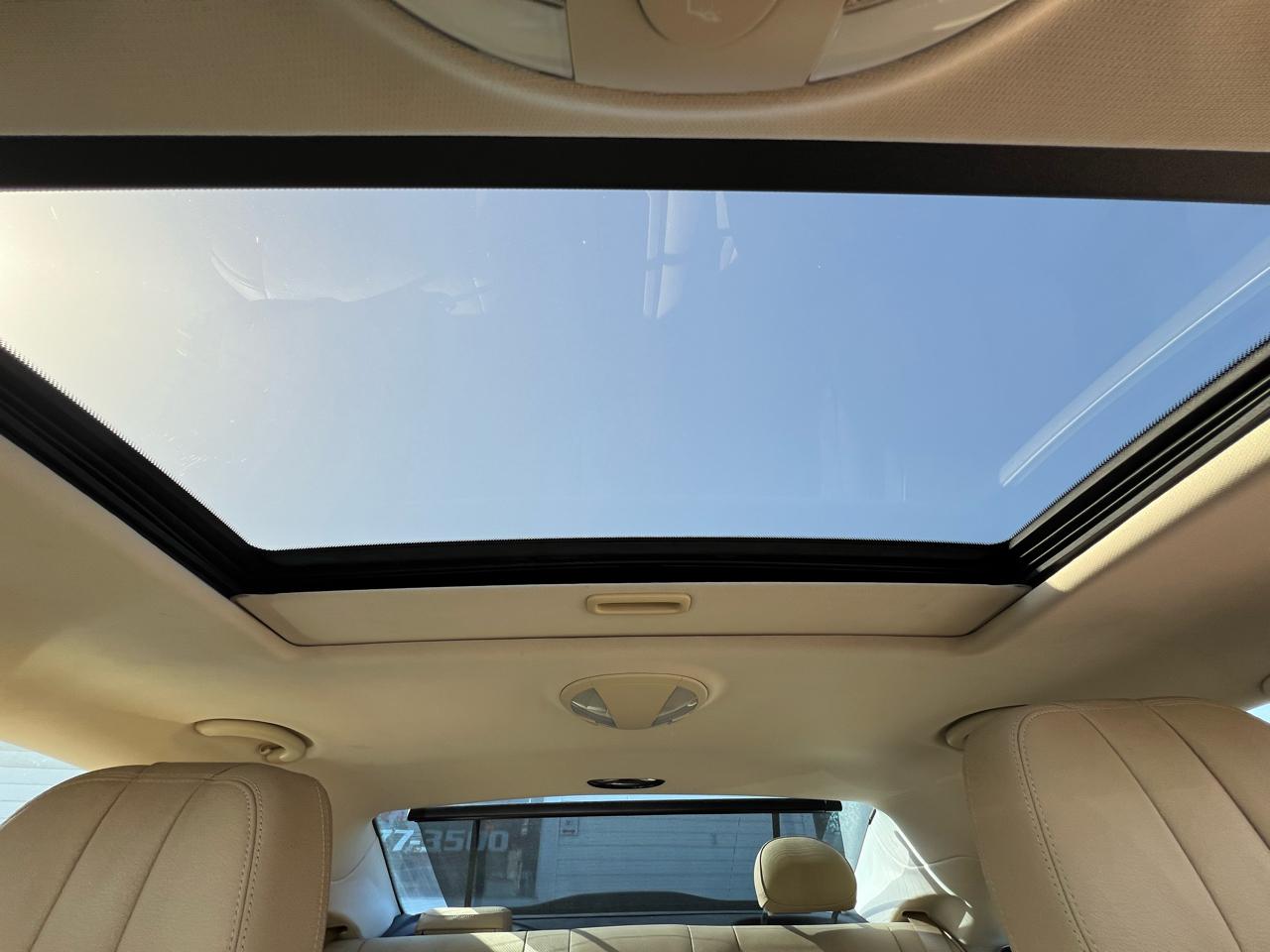 Mercedes-Benz CLS-Class CLS550 2011
