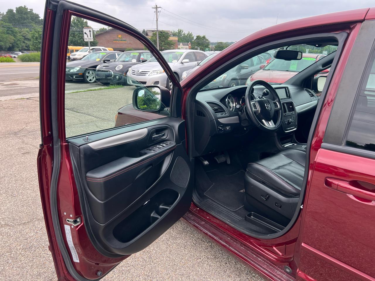 Dodge Grand Caravan GT 2017