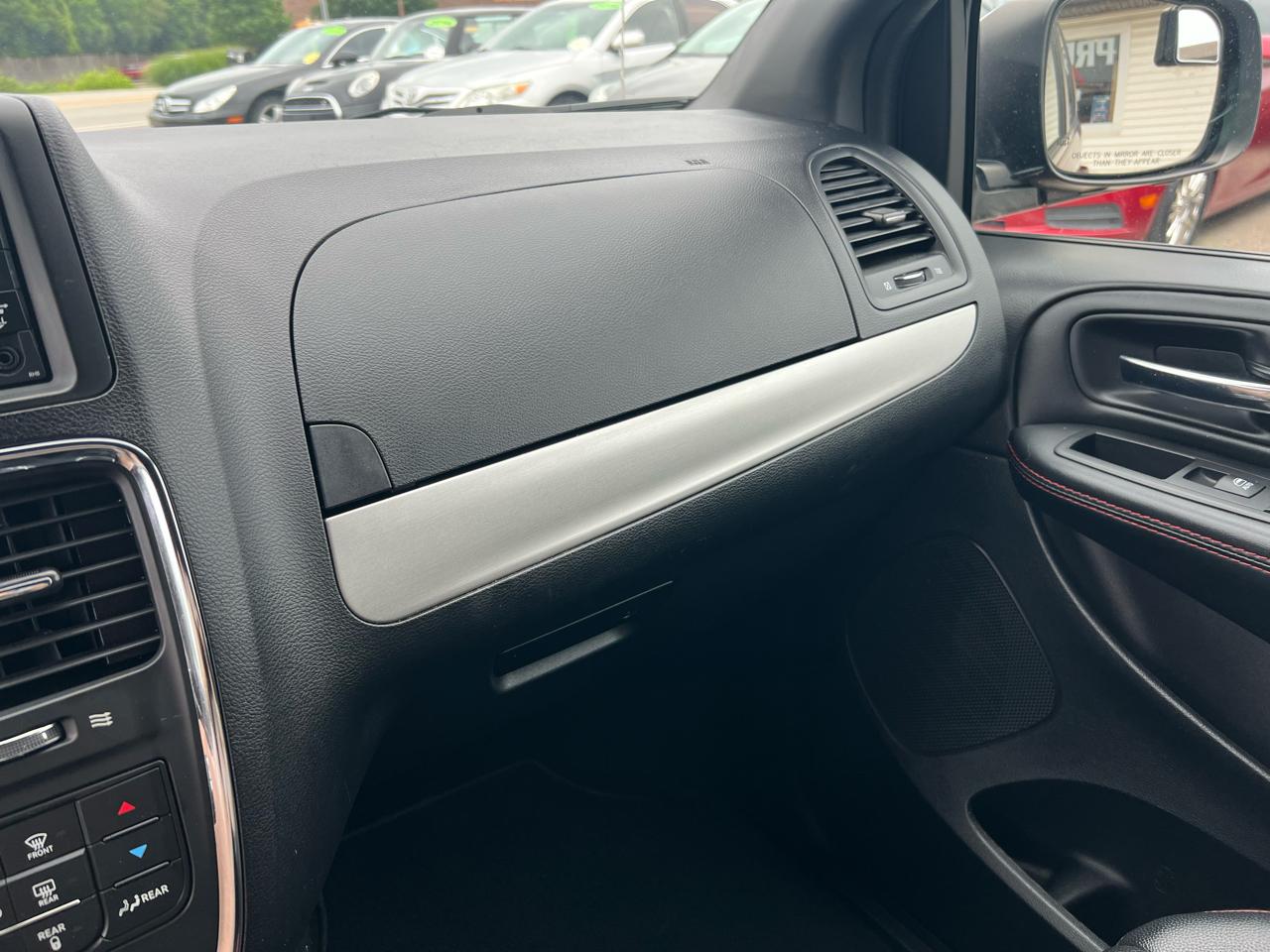 Dodge Grand Caravan GT 2017
