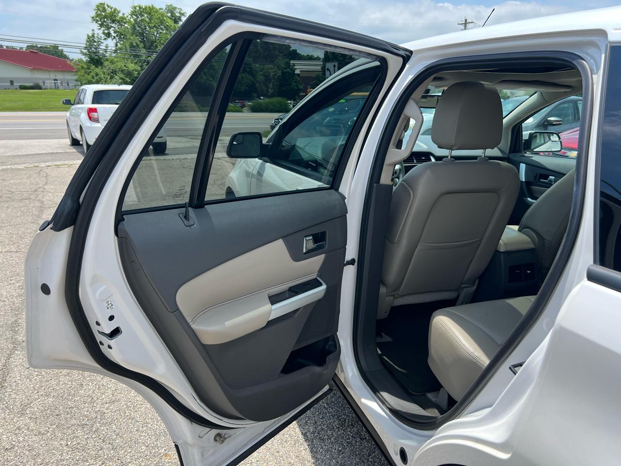 Ford Edge SEL FWD 2013