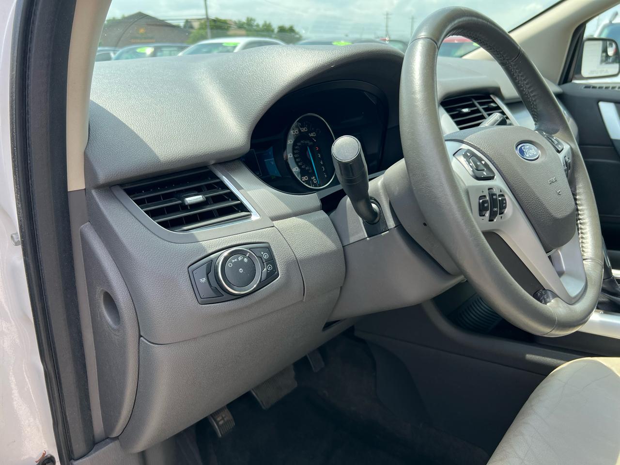 Ford Edge SEL FWD 2013