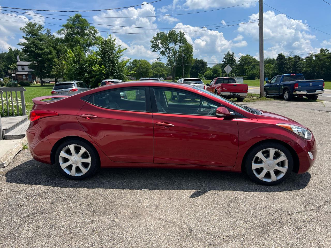 Hyundai Elantra Limited 2013
