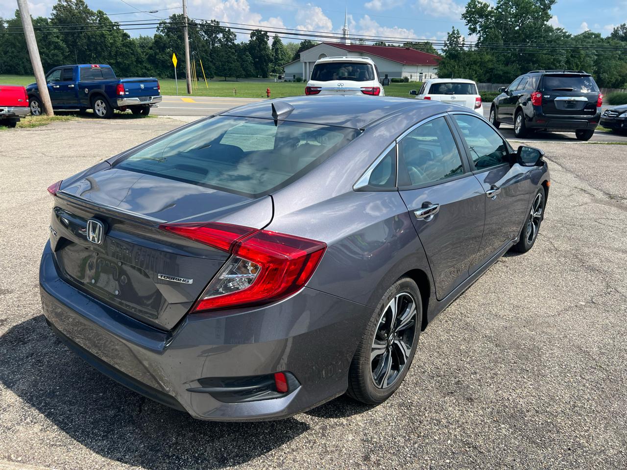Honda Civic Touring Sedan CVT 2016